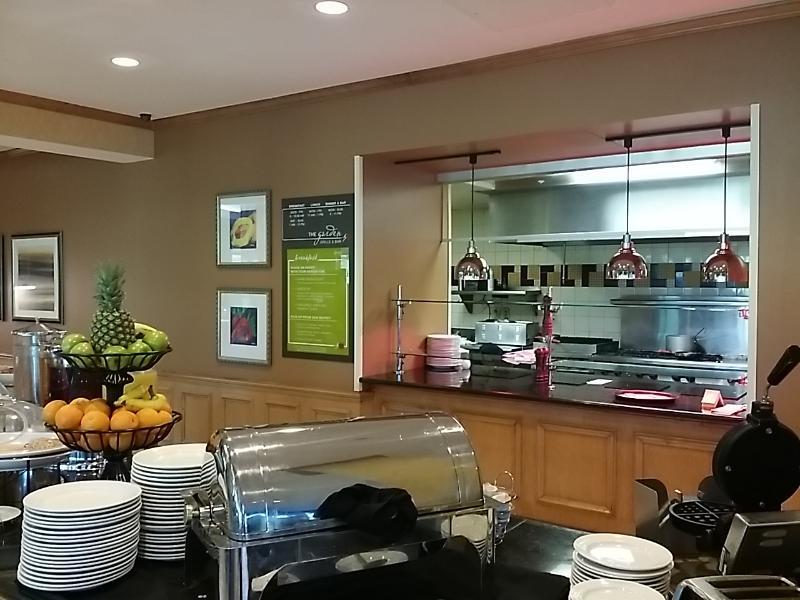 Hilton Garden Airport/millenium Center Hotel