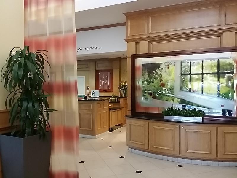Hilton Garden Airport/millenium Center