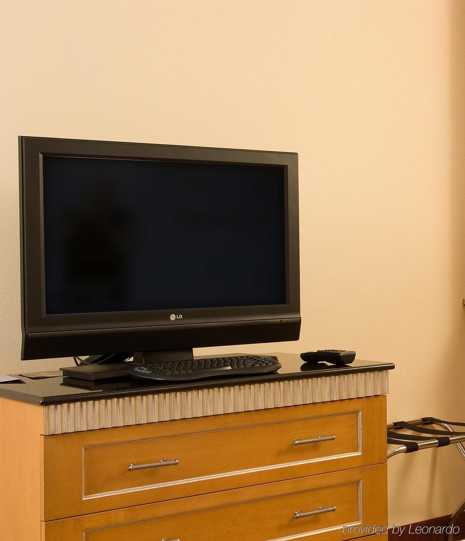 Hilton Garden Atlanta Airport/millenium Center Hotel College Park