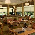Hilton Garden Inn Atlanta Airport/Millenium Center 