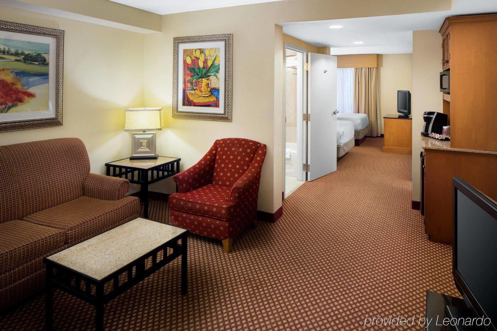 Hilton Garden Atlanta Airport/millenium Center Hotel
